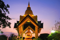 Mengulik Patung Buddha 4 Wajah di Surabaya